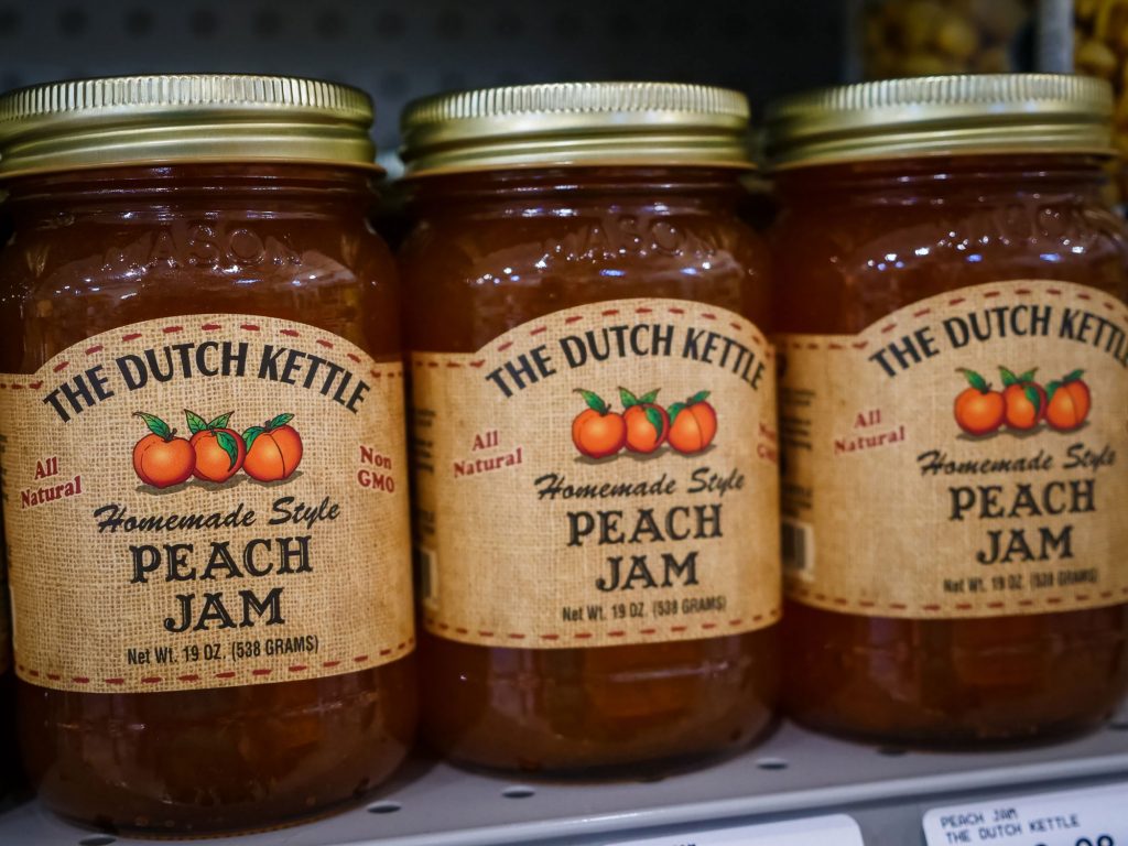 the dutch kettle peach jam