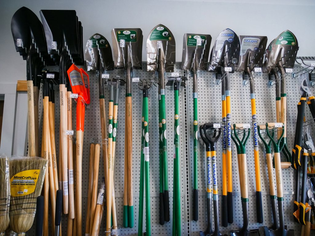 shovel yard tools