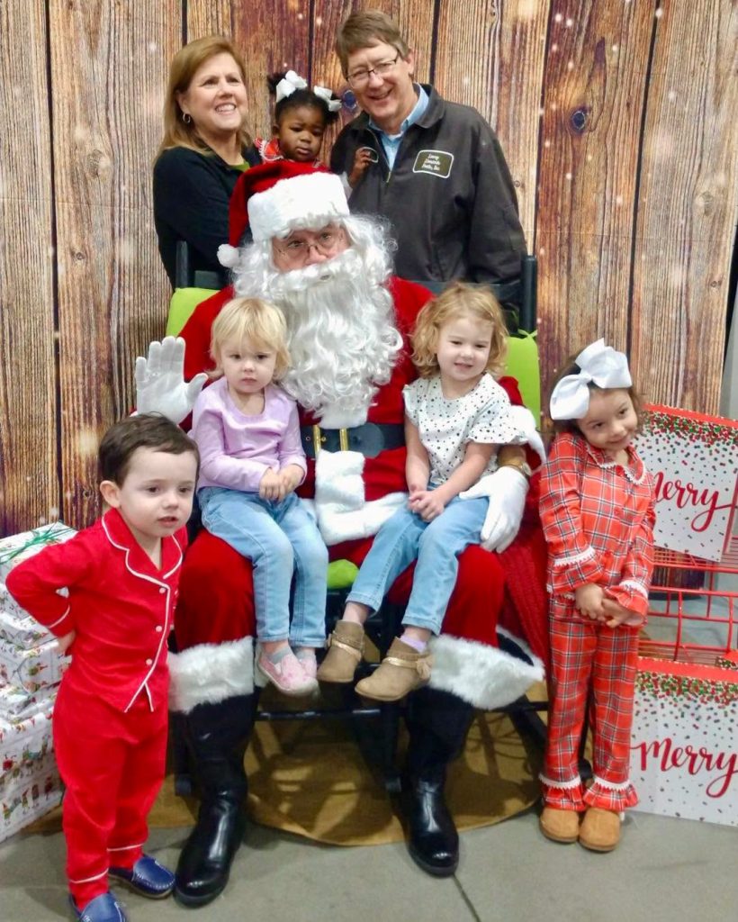 Lowry family picture with Santa